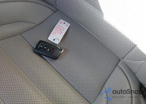 2016 Lexus Is 300 z USA, uszkodzony, nr VIN JTHCM1D22G5008664